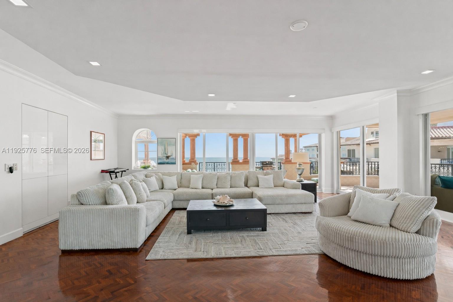 OCEANSIDE FISHER ISL COND - Residential