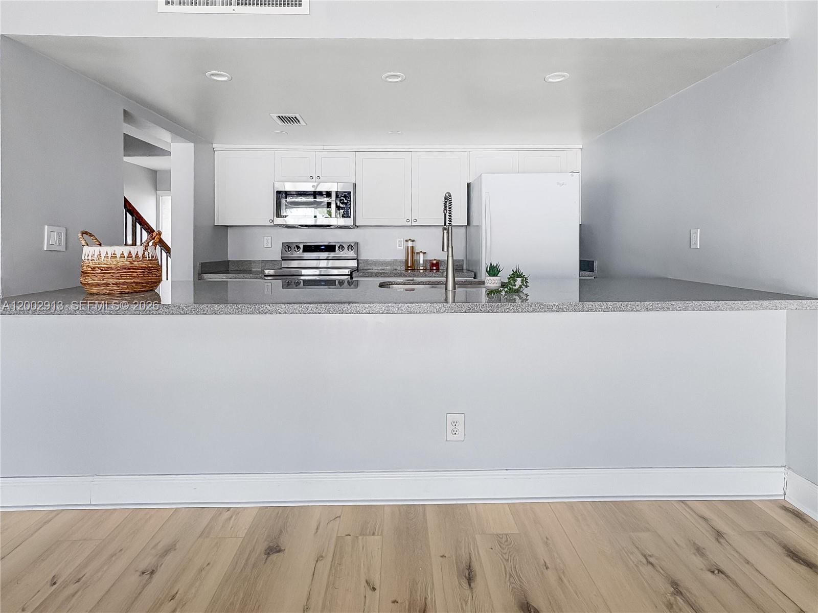 EVERGLADES SUGAR & LAND C - Residential