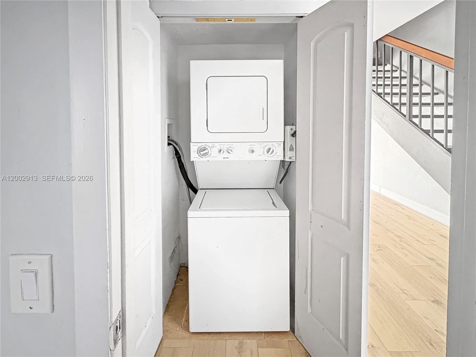 EVERGLADES SUGAR & LAND C - Residential