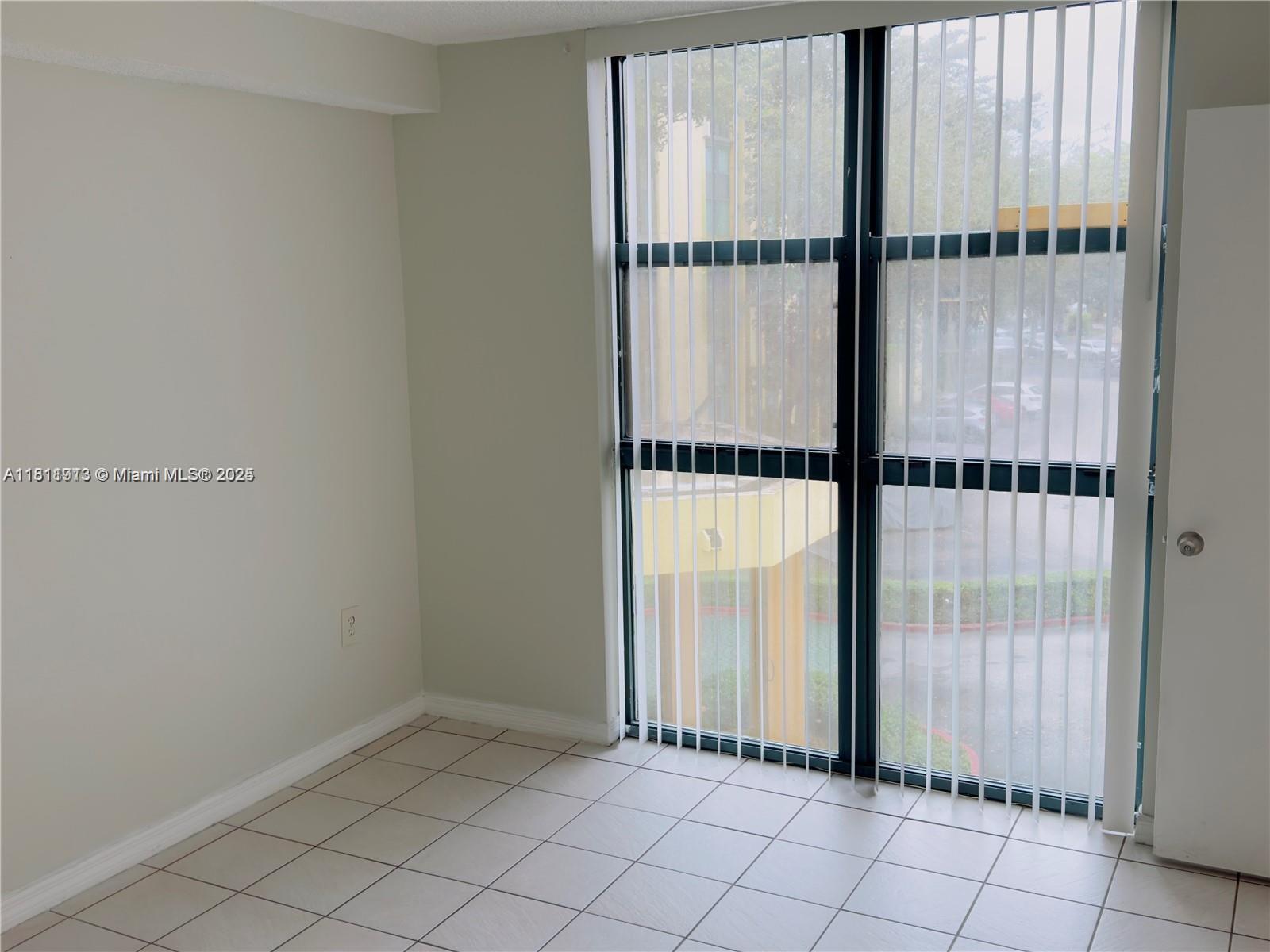 INTERNATIONAL PARK I COND - Residential Lease