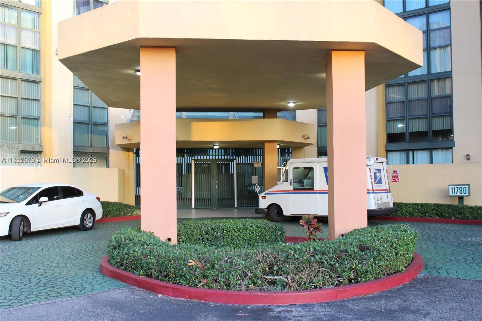 INTERNATIONAL PARK I COND - Residential Lease