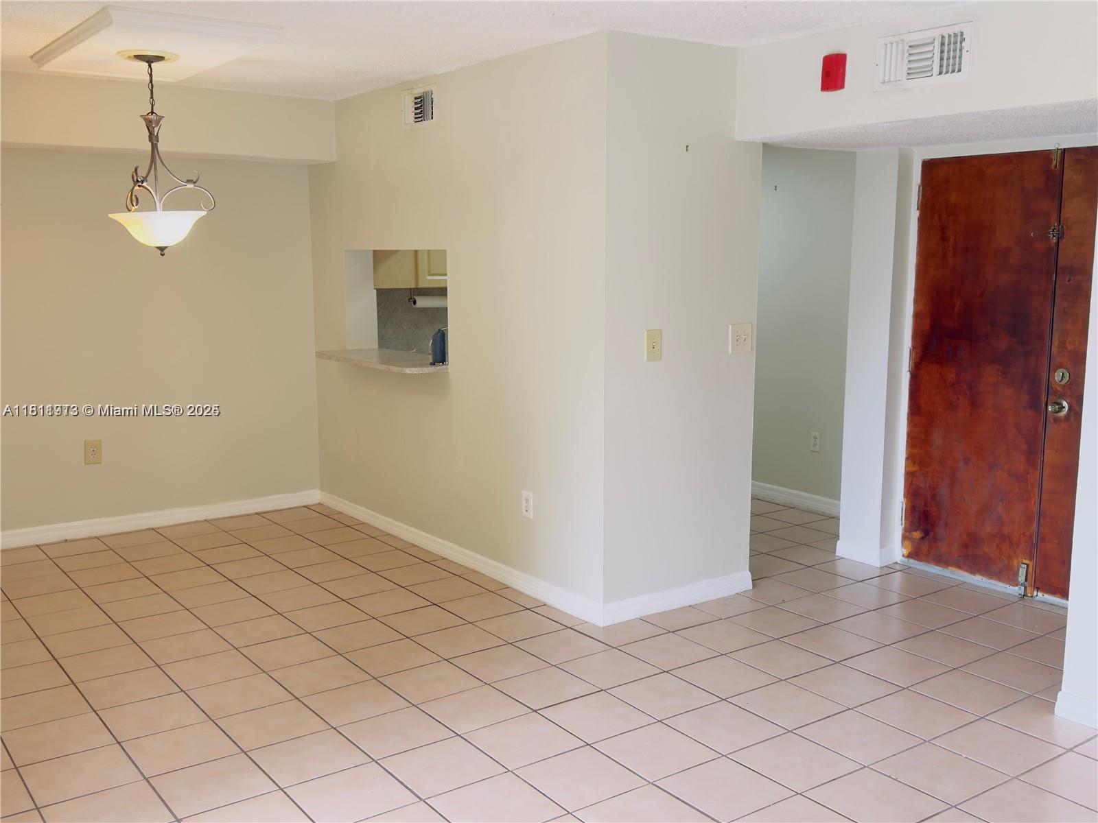 INTERNATIONAL PARK I COND - Residential Lease