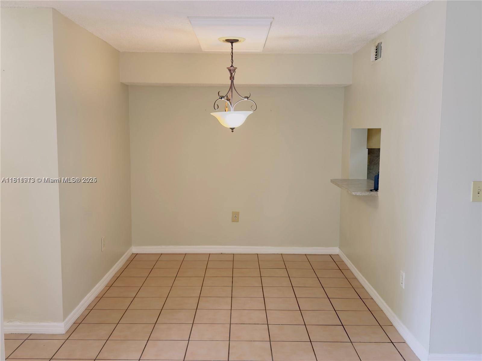 INTERNATIONAL PARK I COND - Residential Lease