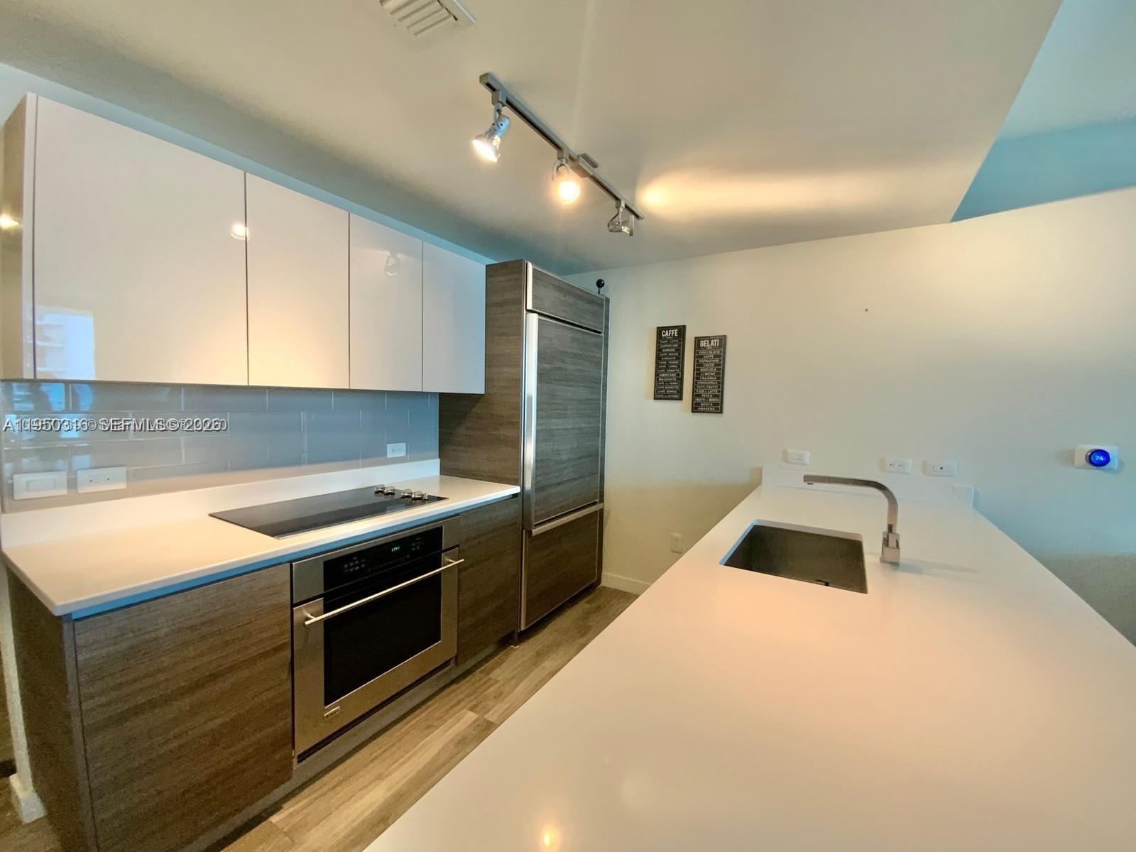 1100 S Miami Ave 2811