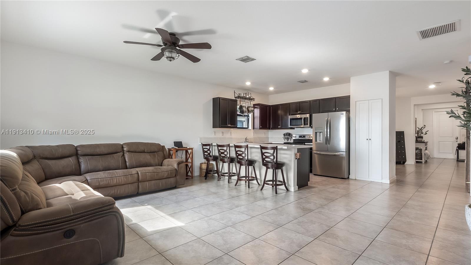 KINGMAN COMMONS - Residential