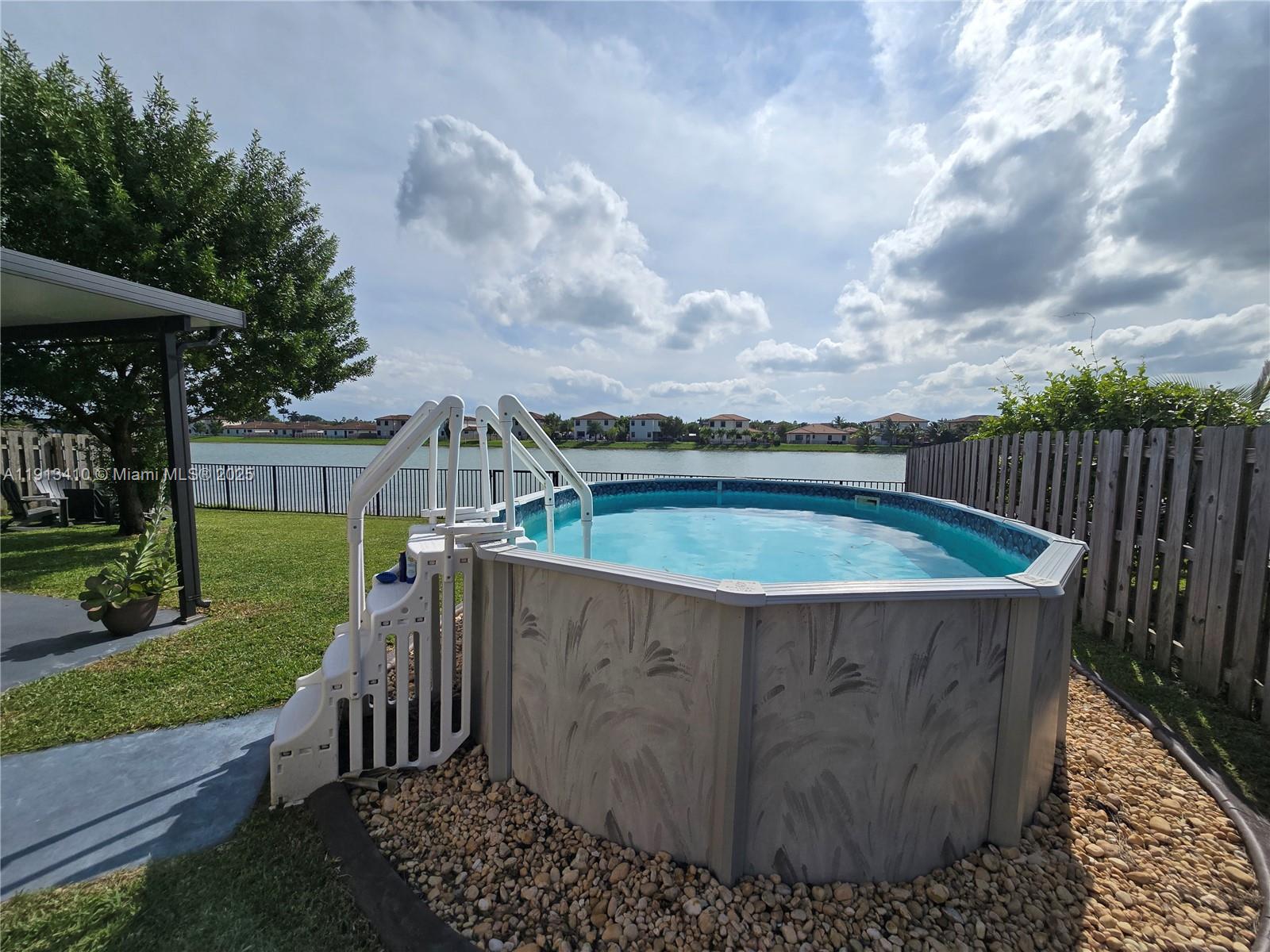 KINGMAN COMMONS - Residential