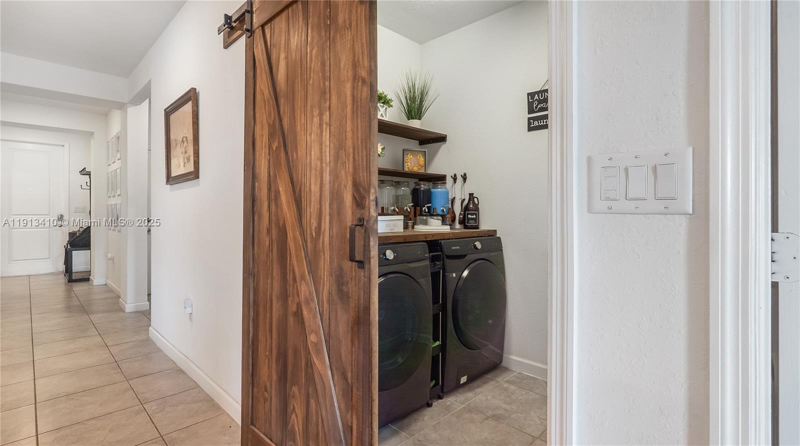 KINGMAN COMMONS - Residential