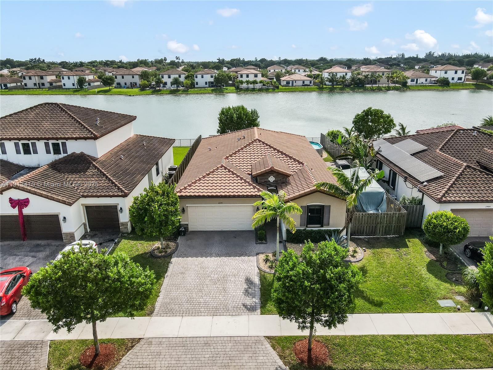 KINGMAN COMMONS - Residential