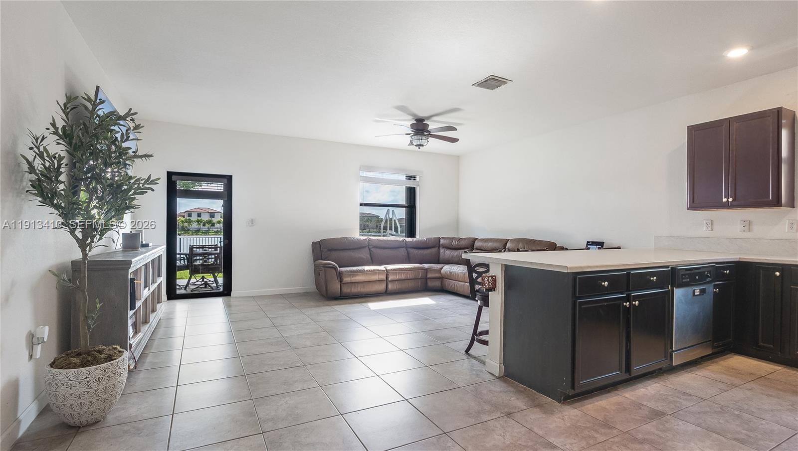 KINGMAN COMMONS - Residential