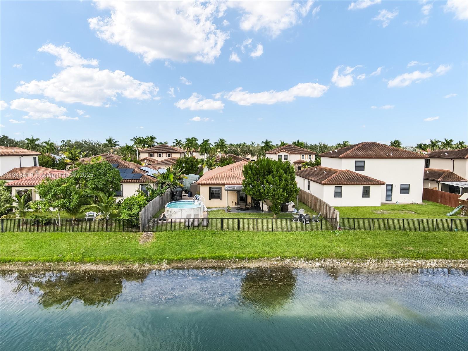 KINGMAN COMMONS - Residential