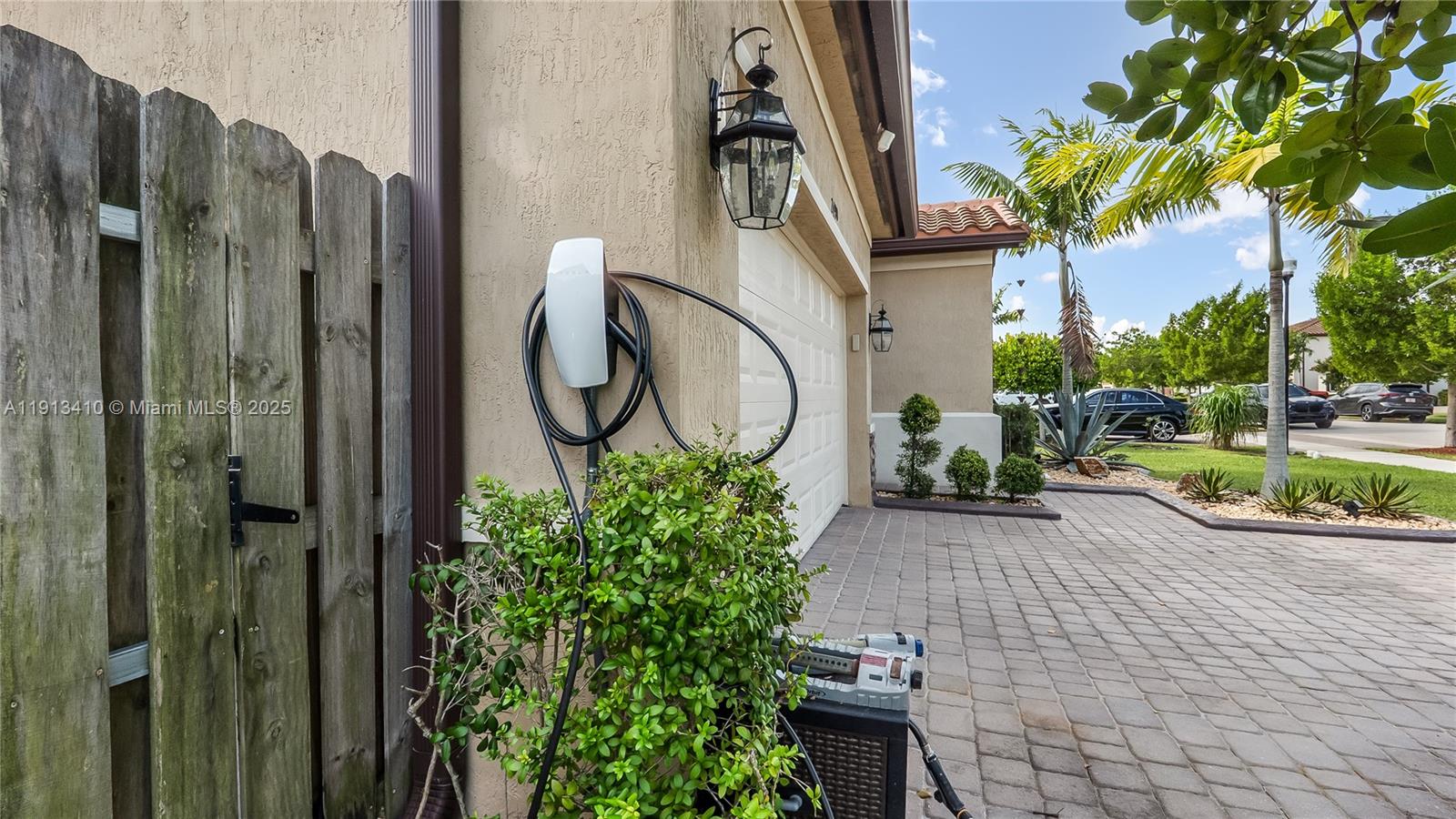 KINGMAN COMMONS - Residential