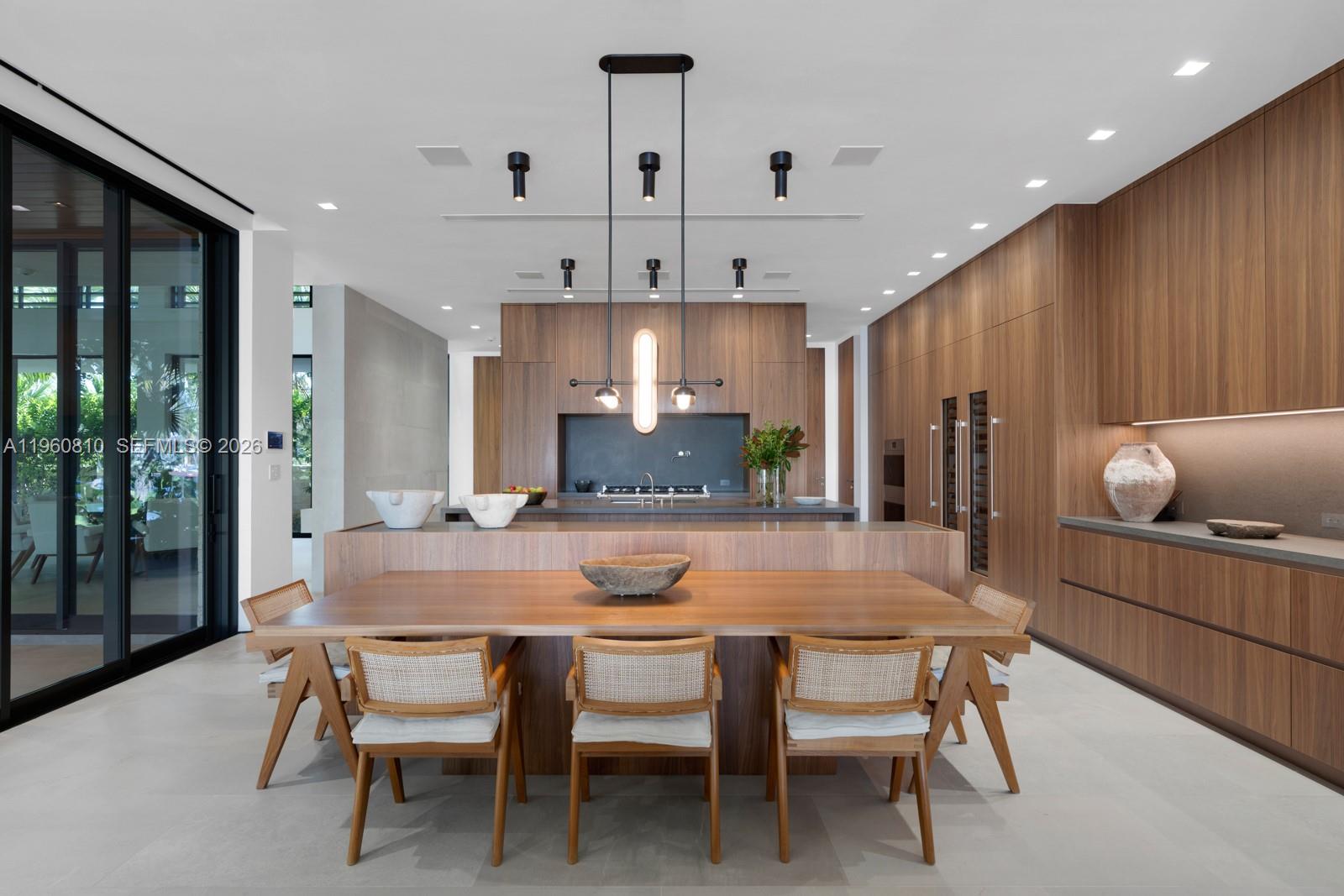 OLD CUTLER BAY SEC 1 - Residential