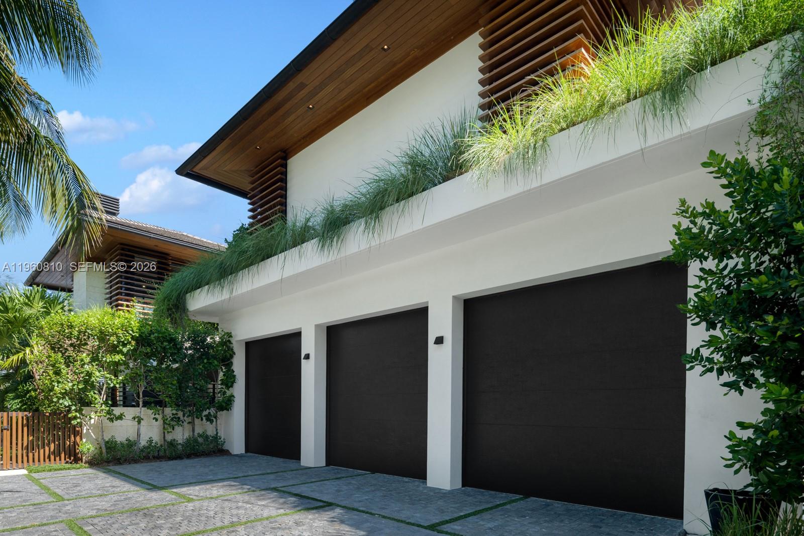 OLD CUTLER BAY SEC 1 - Residential