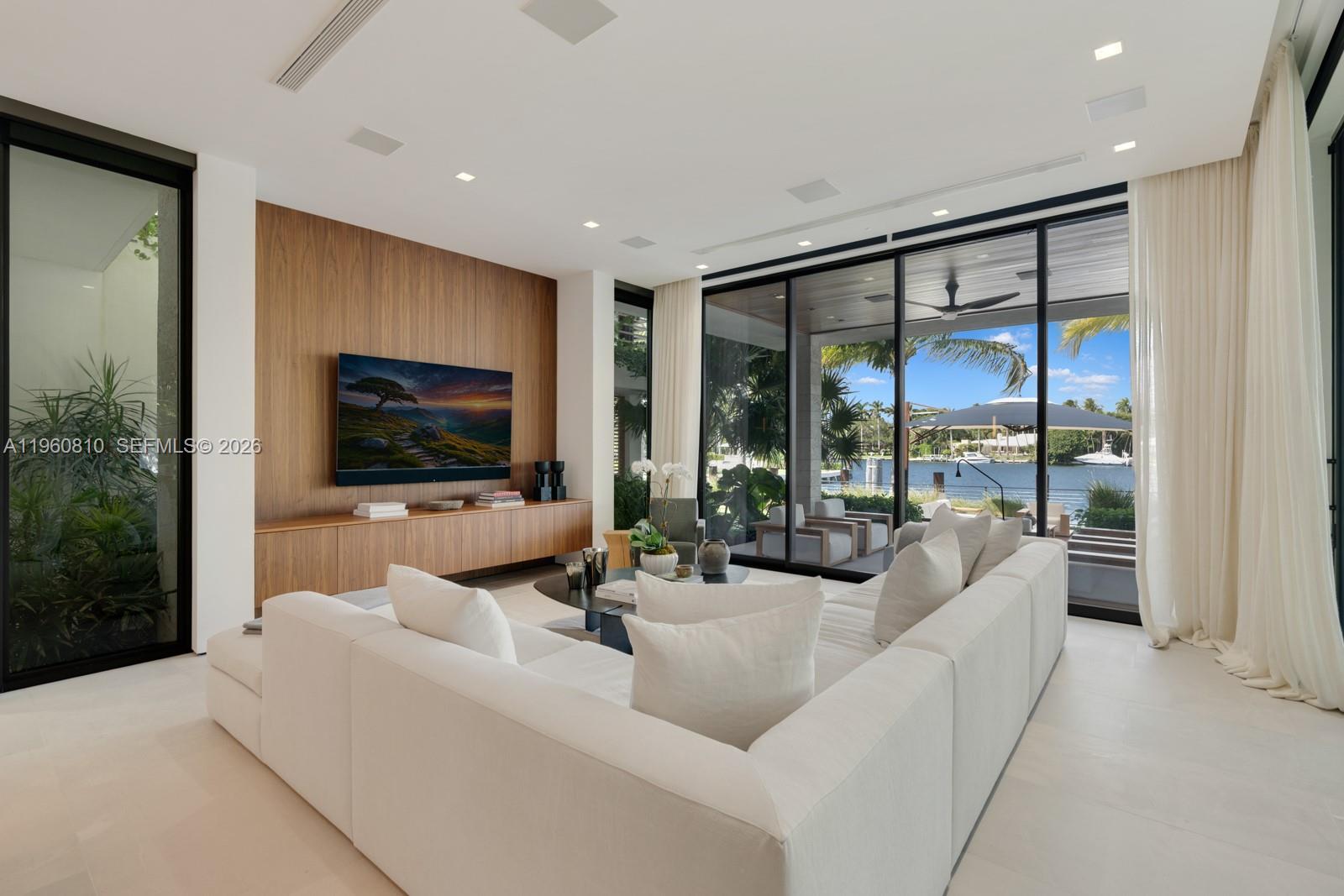 OLD CUTLER BAY SEC 1 - Residential