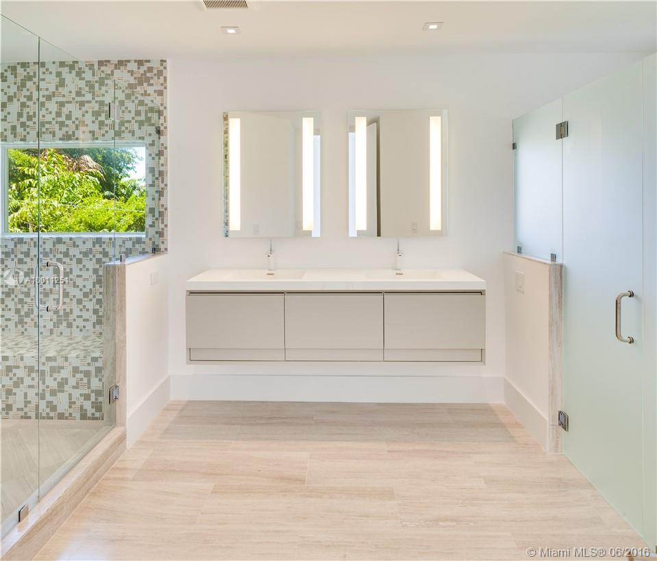 5 & 6 55 42 BISCAYNE KEY - Residential