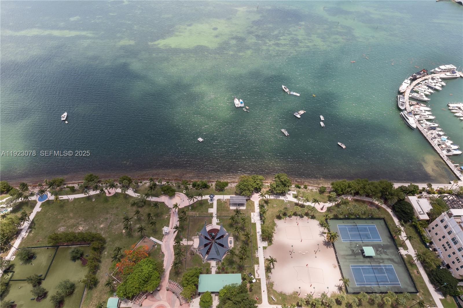 ARIA ON THE BAY CONDO - Residential