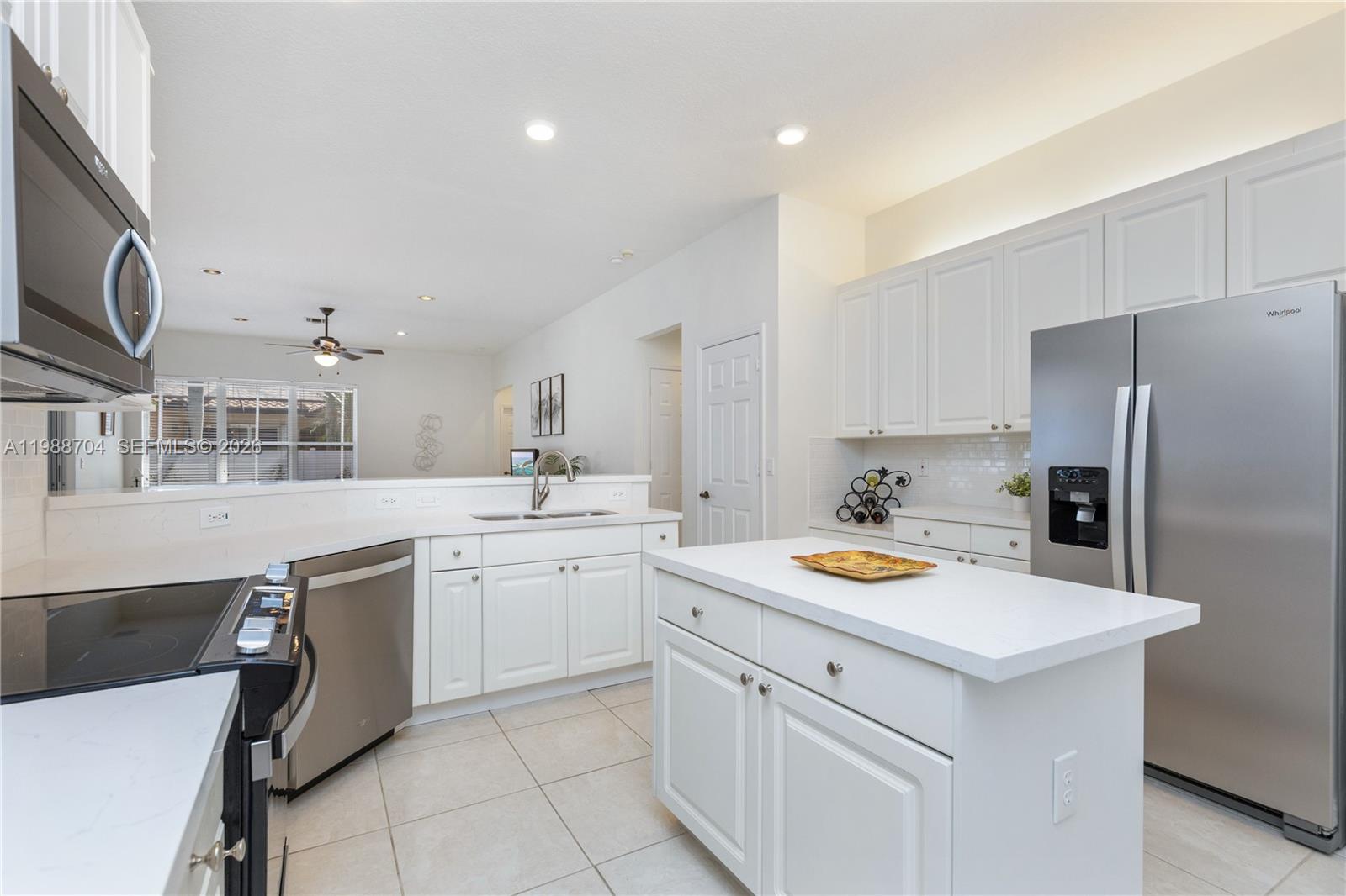 PASADENA AT PEMBROKE SHOR - Residential