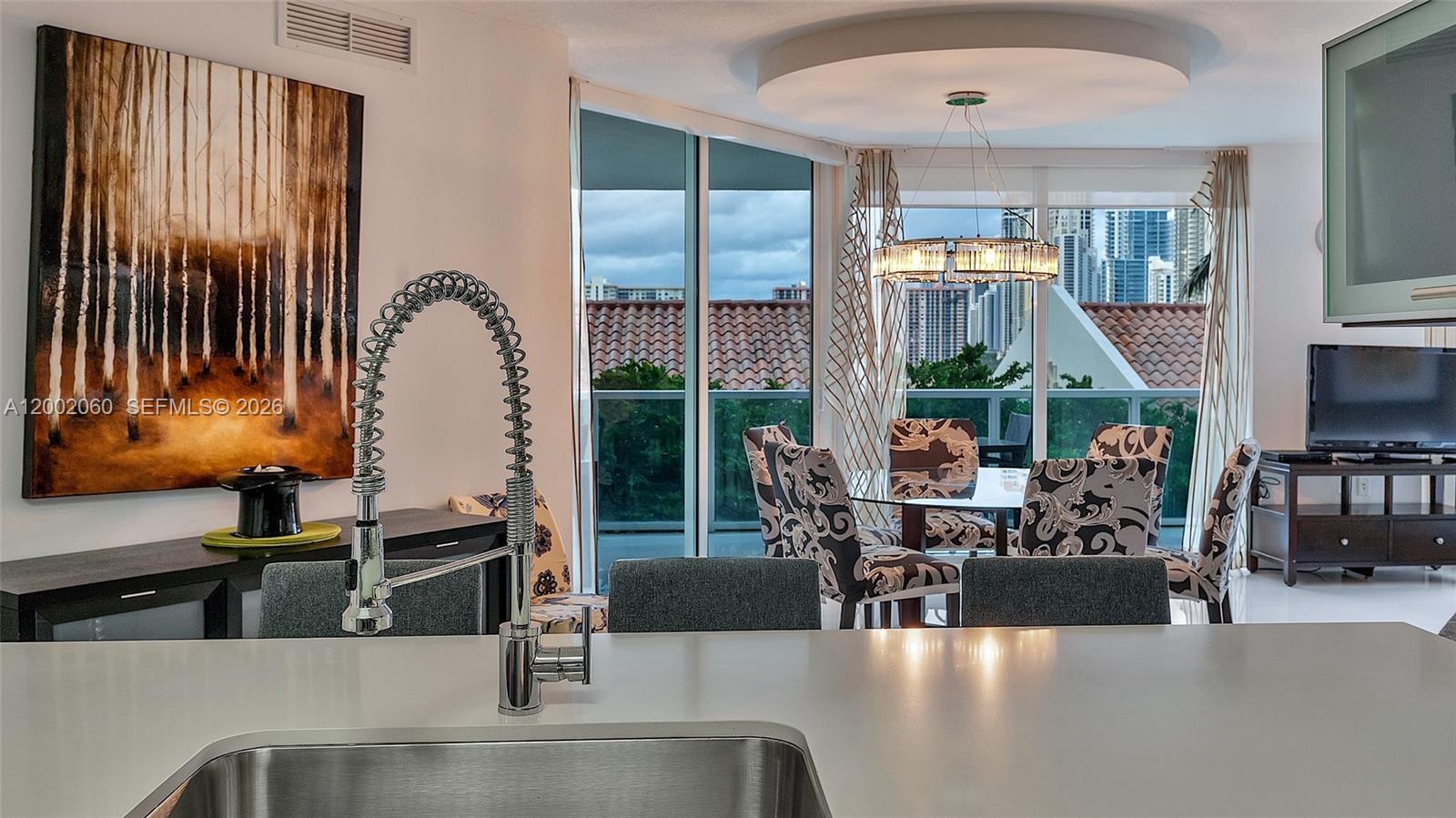 ST TROPEZ ON THE BAY II C - Residential