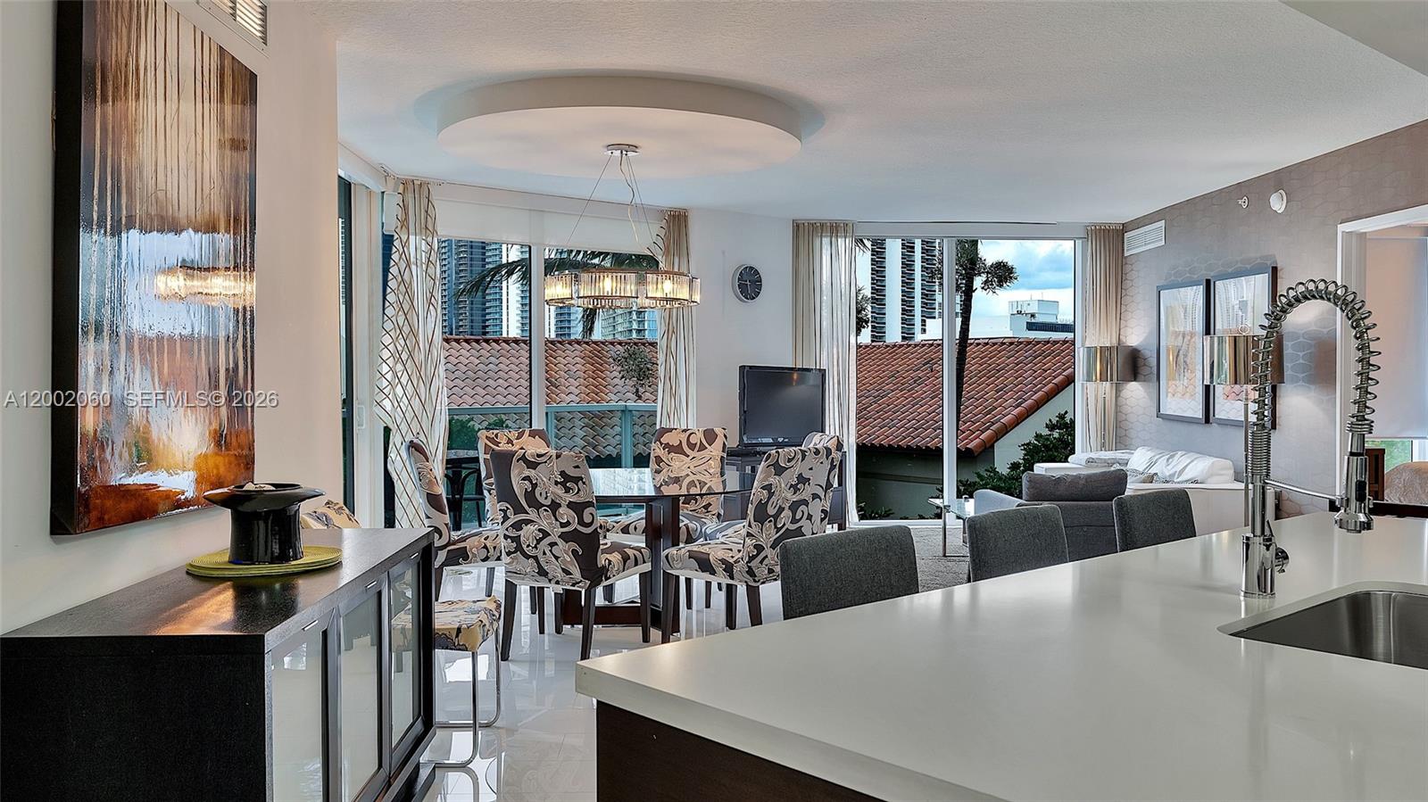 ST TROPEZ ON THE BAY II C - Residential