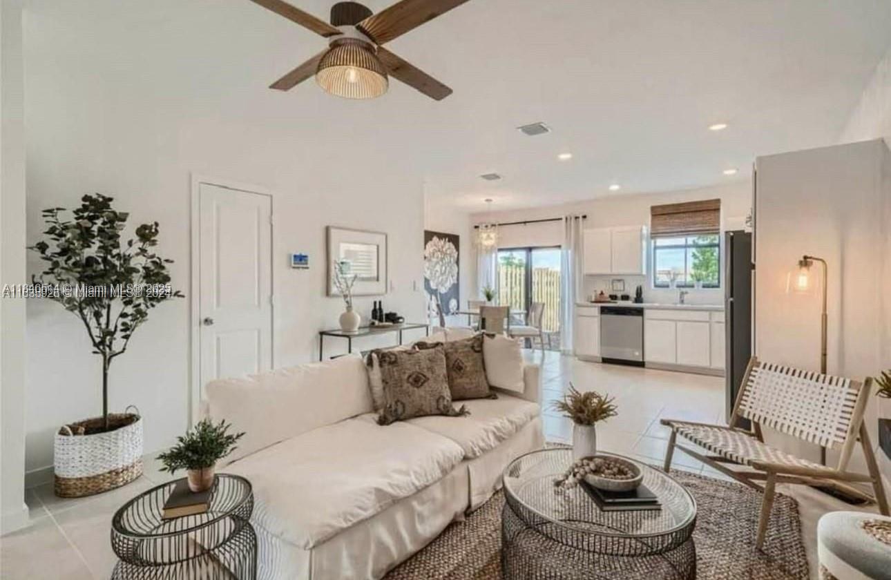 SHORES AT KEYS GATE - Residential