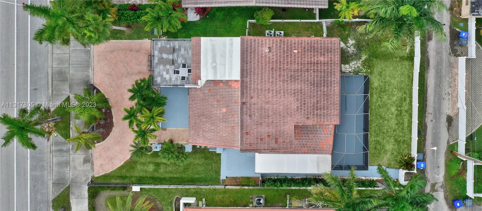 HOLLYWOOD LAKES SECTION - Residential Lease