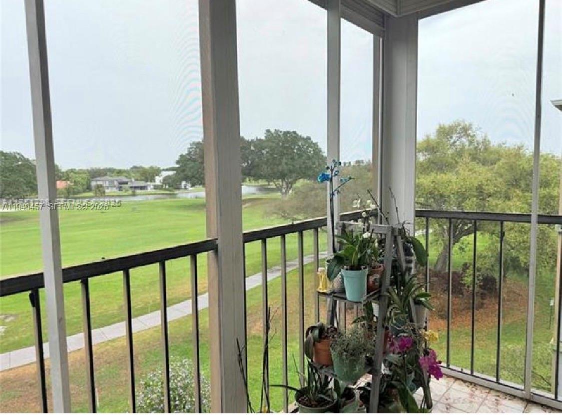 JACARANDA VILLAS NO 2 CON - Residential