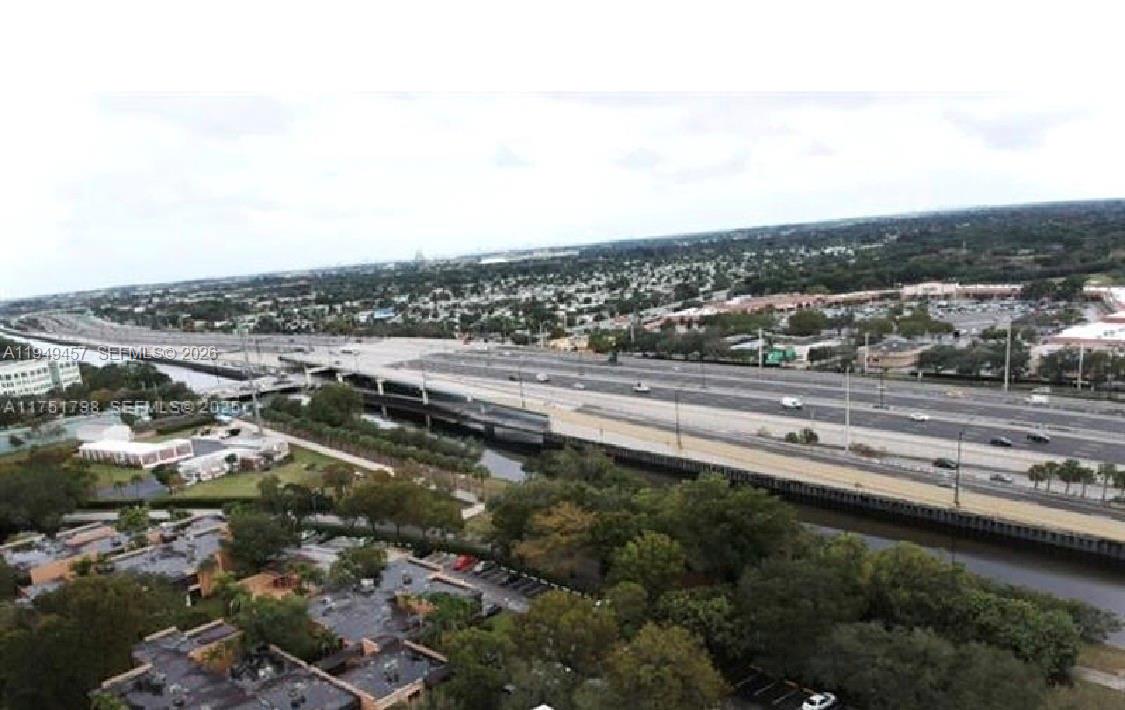 JACARANDA VILLAS NO 2 CON - Residential