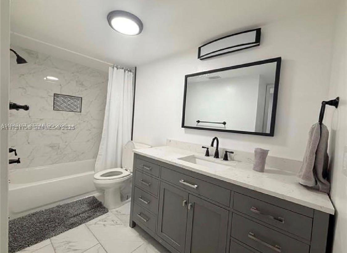 JACARANDA VILLAS NO 2 CON - Residential