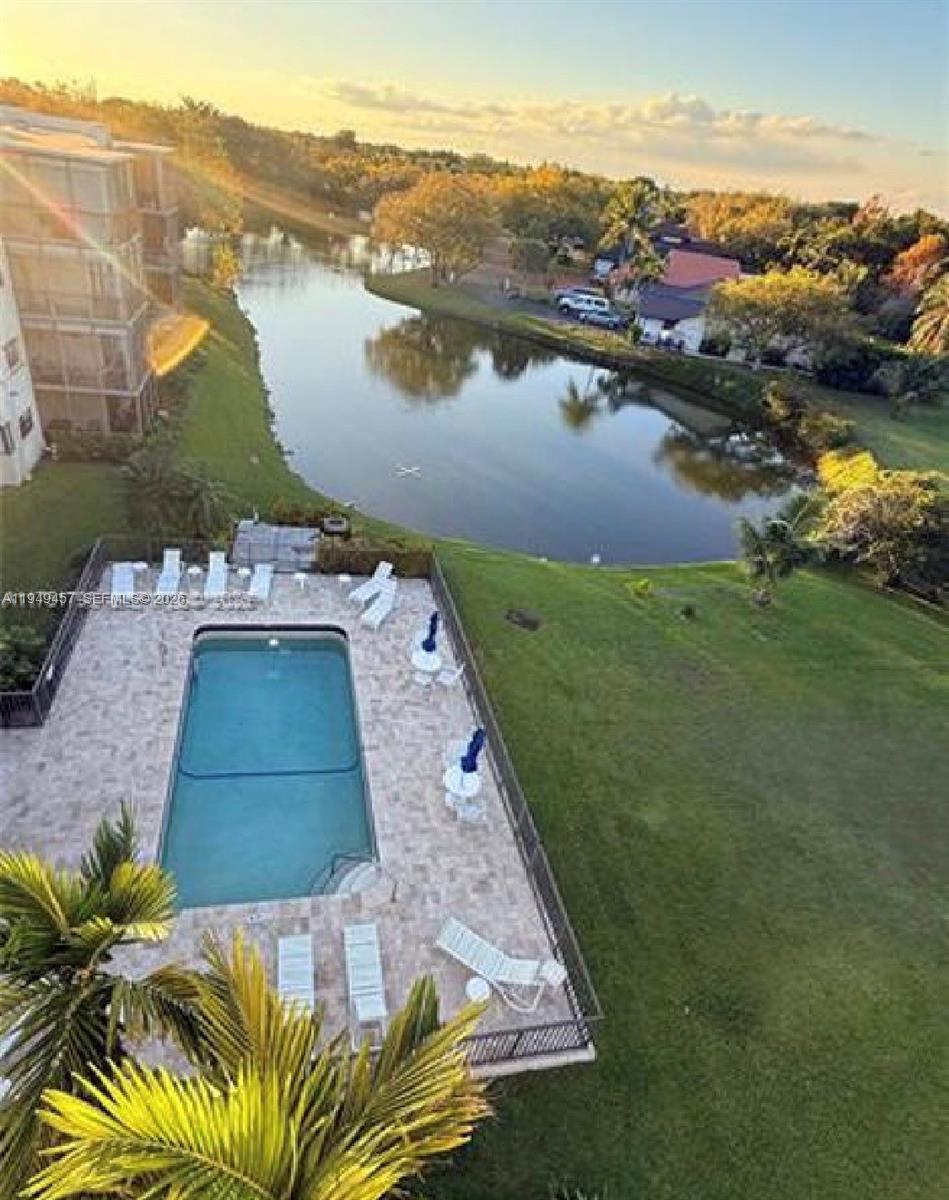 JACARANDA VILLAS NO 2 CON - Residential