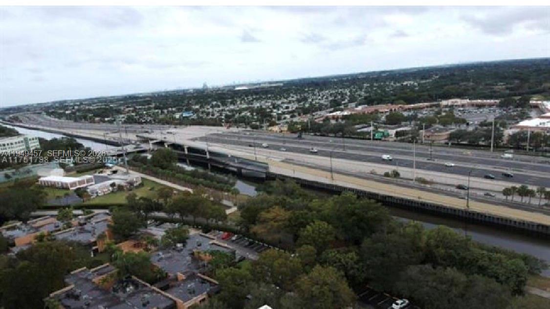 JACARANDA VILLAS NO 2 CON - Residential