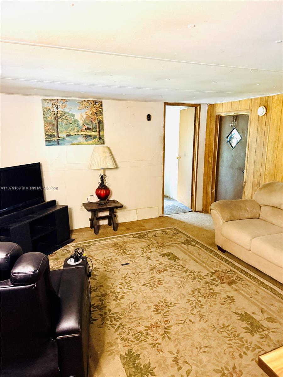 SUWANNEE RIVER RANCHETTES - Residential