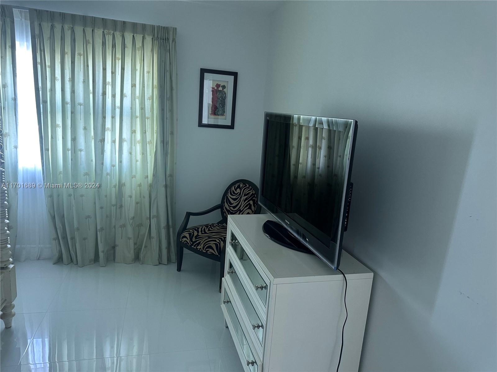 MARINA GRANDE RIVIERA BEA - Residential Lease