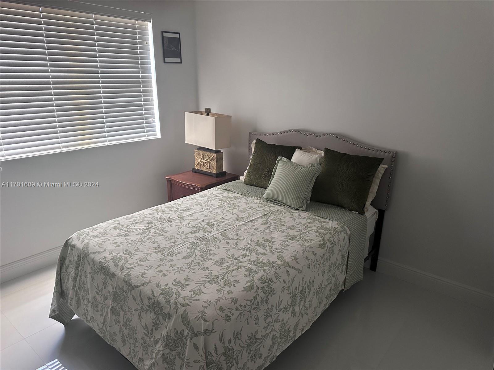 MARINA GRANDE RIVIERA BEA - Residential Lease