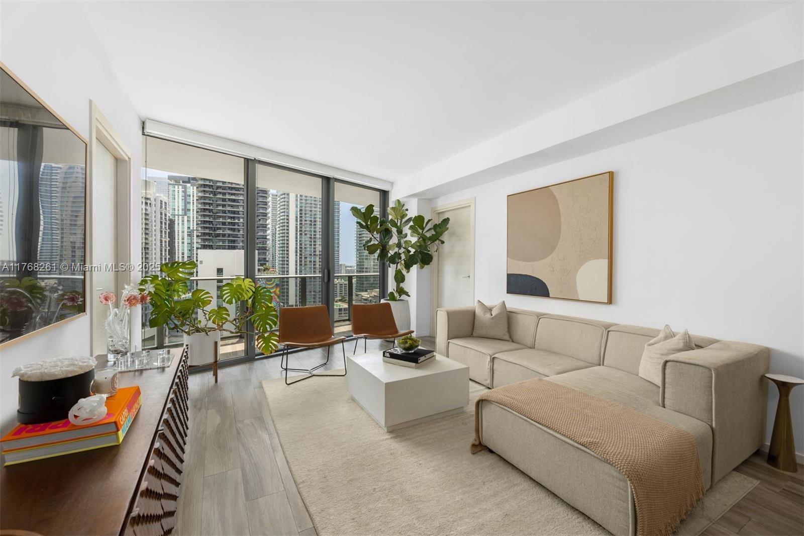 801 SMA RESIDENCES CONDO - Residential