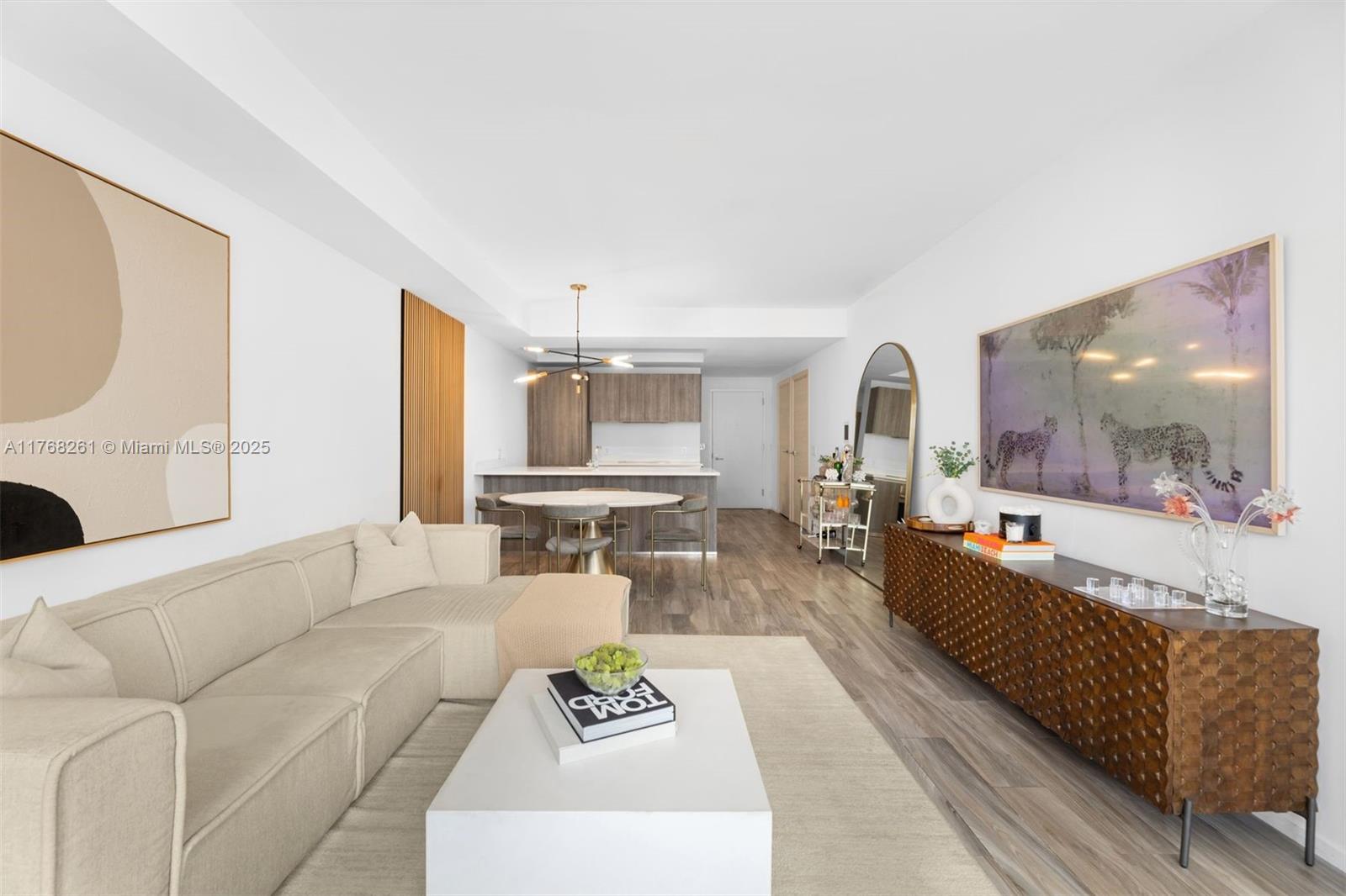 801 SMA RESIDENCES CONDO - Residential
