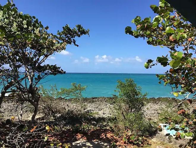 00 COUSINS COVE, HANOVER JAMAICA