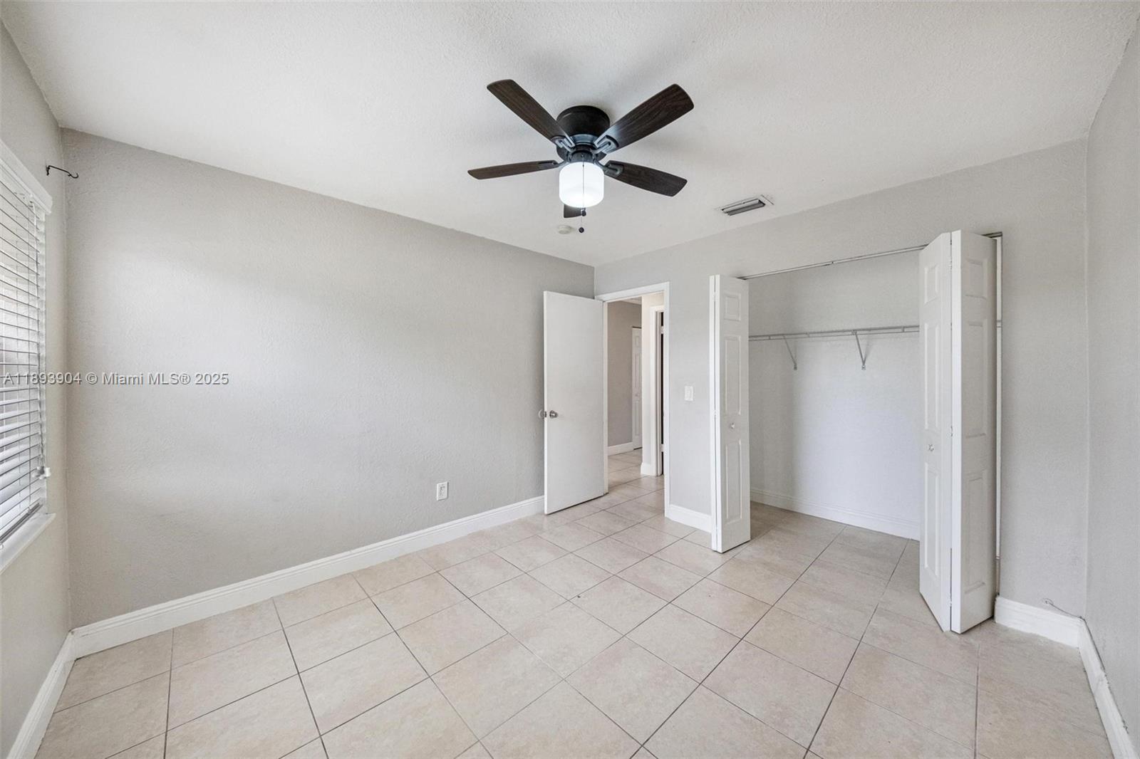 KENDALL LAKE ADDITION - Residential