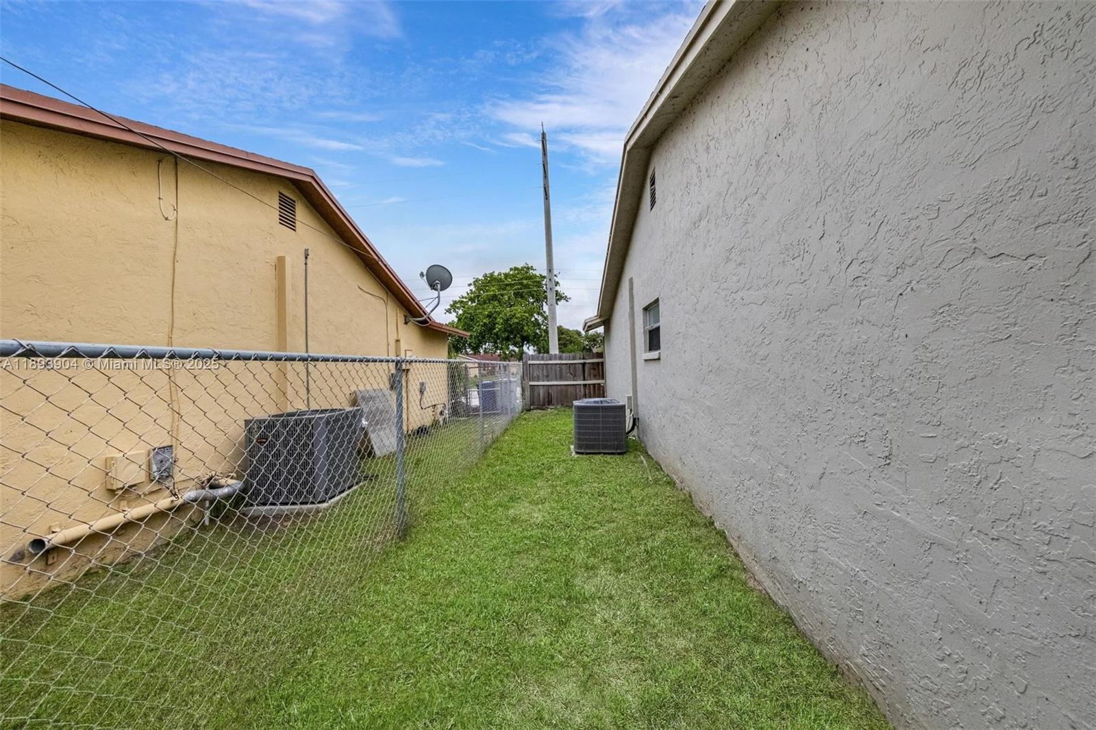 KENDALL LAKE ADDITION - Residential