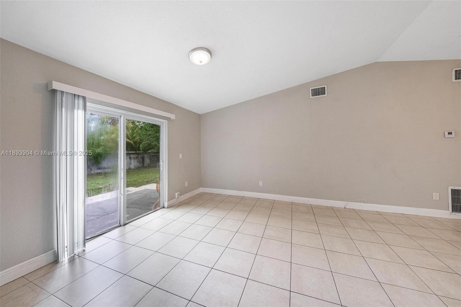 KENDALL LAKE ADDITION - Residential