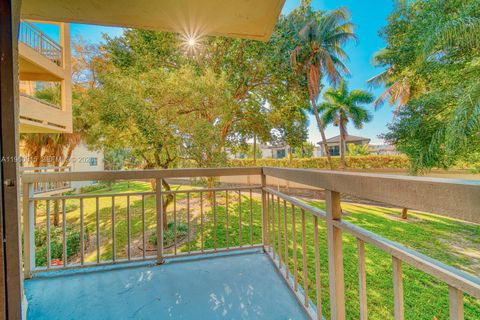 Photo of 8290 Lake Dr #236, Doral, FL 33166 (MLS # A11960615)