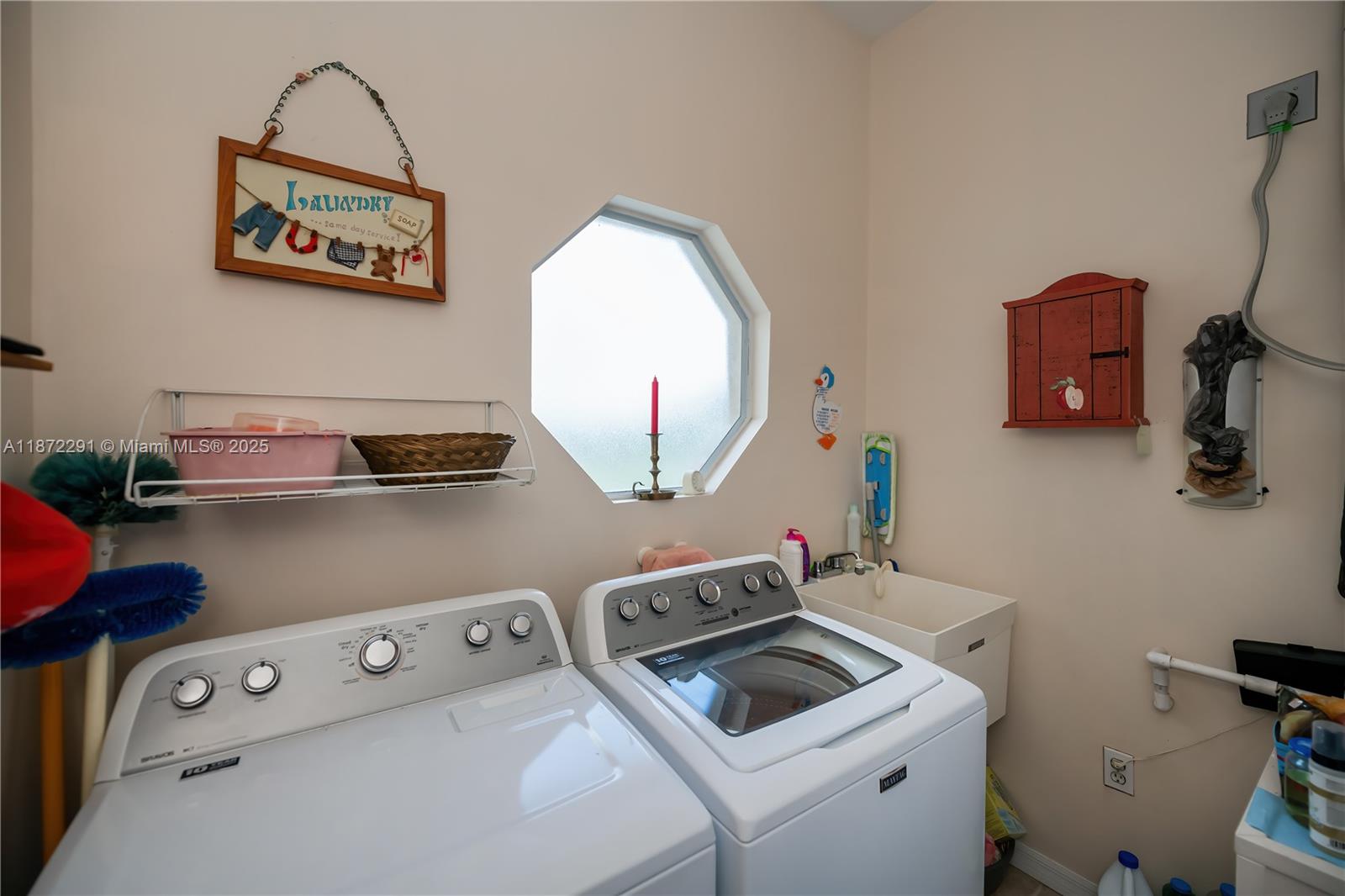 Port LaBelle - Residential