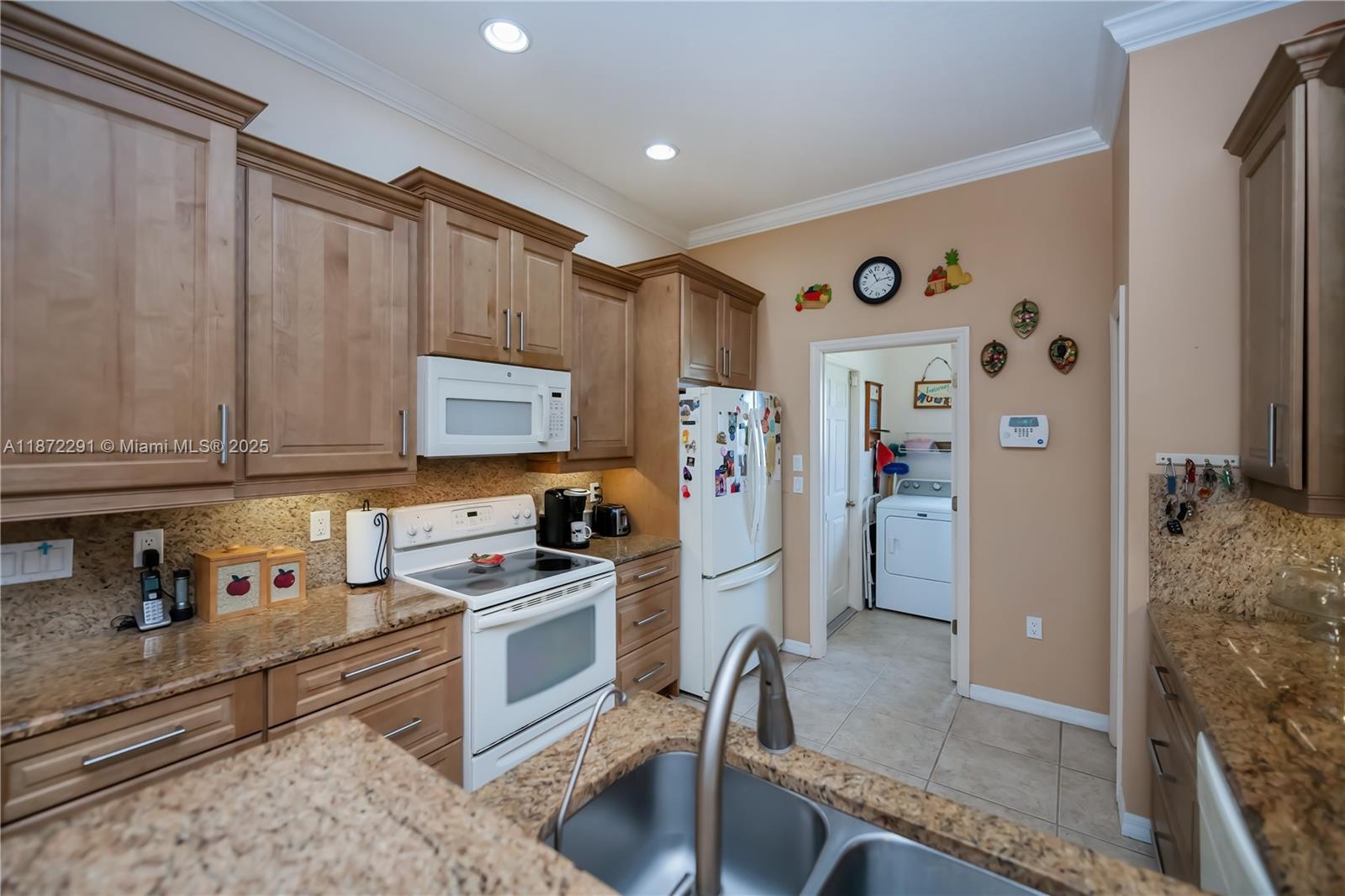 Port LaBelle - Residential