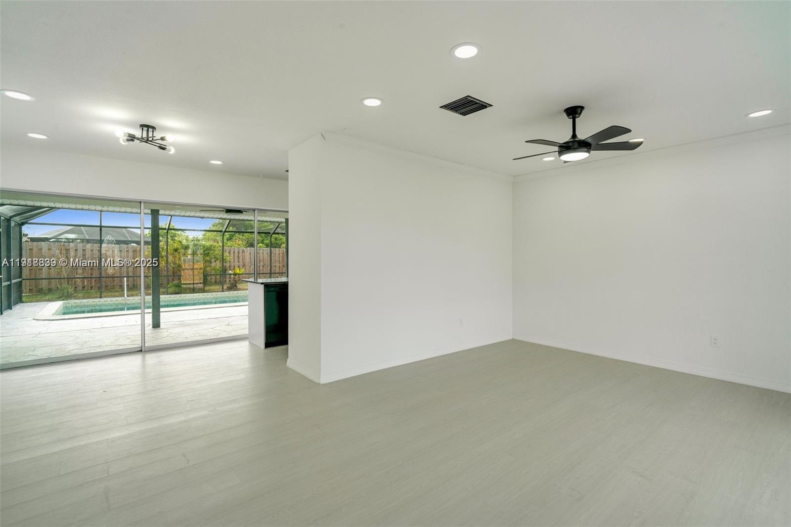 PORT CHARLOTTE - Residential