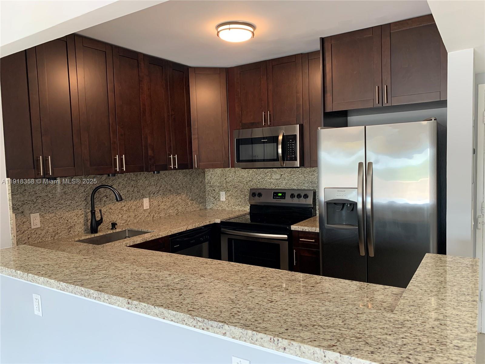 ISLAND PLACE AT NORTH BAY - Residential Lease