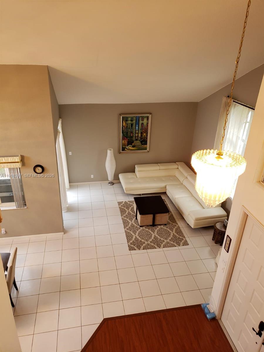 SILVER LAKES AT PEMBROKE - Residential Lease