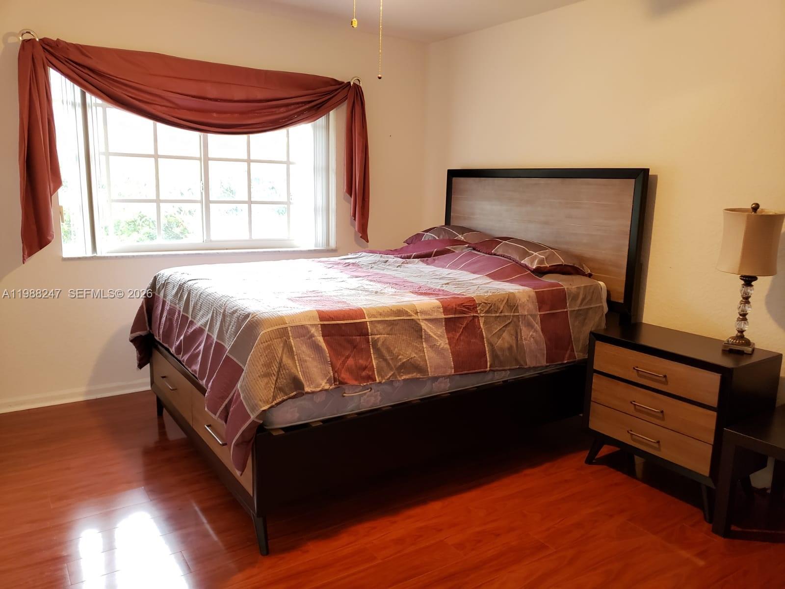 SILVER LAKES AT PEMBROKE - Residential Lease