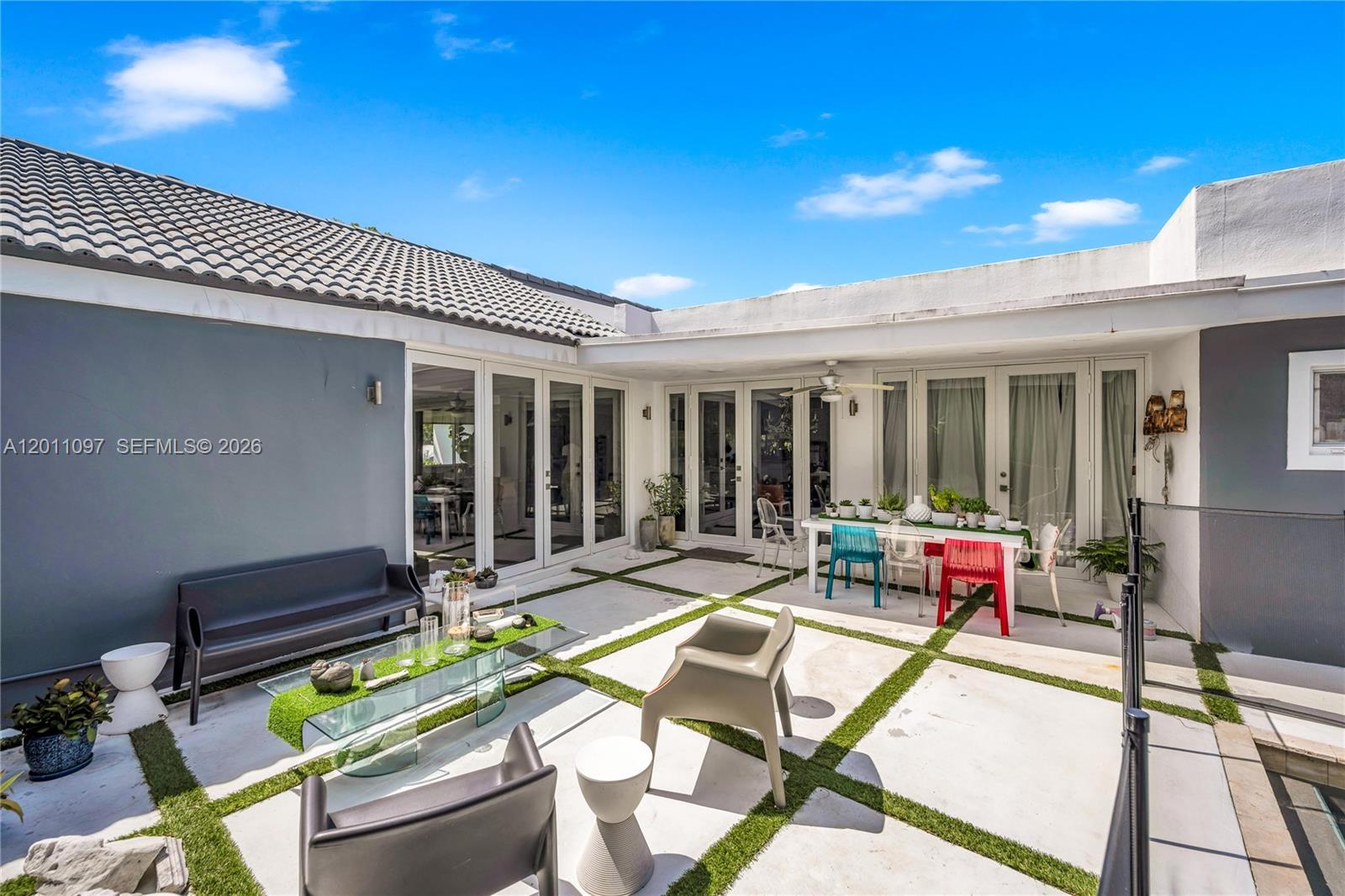 LAKE VIEW HEIGHTS SUB - Residential