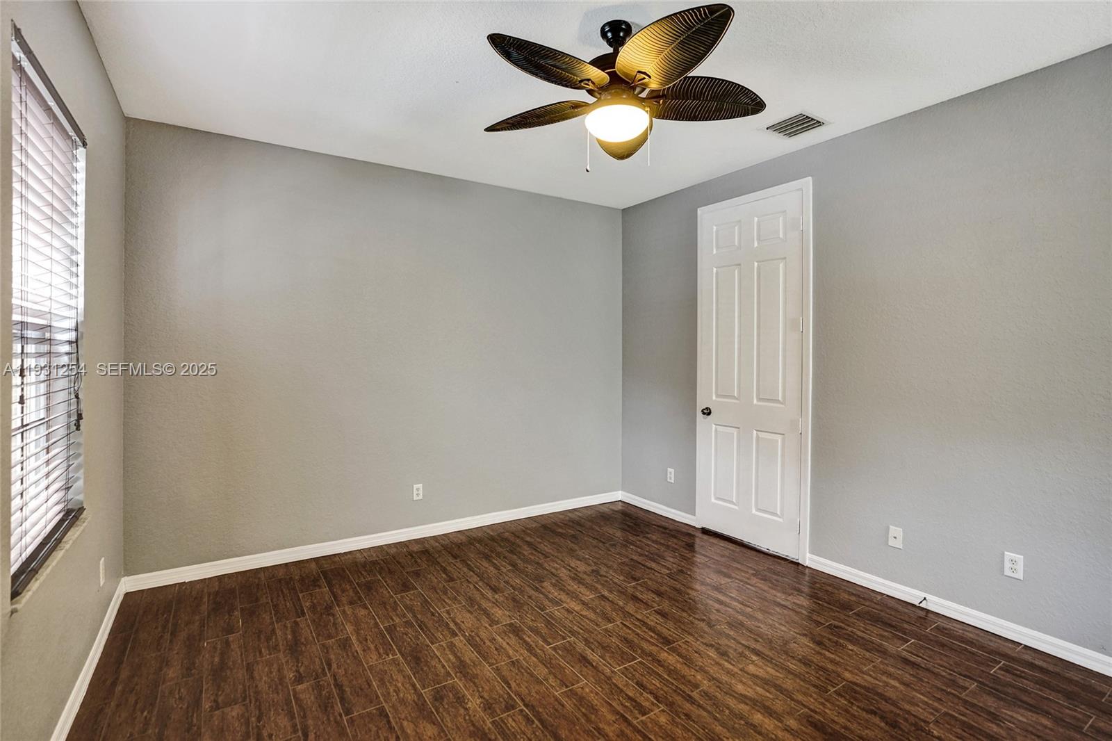 EAST LAKE VILLAGE NO 2 - Residential Lease