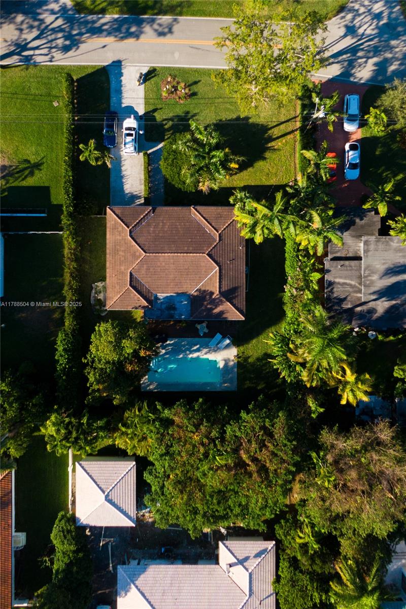110 NW 87th St