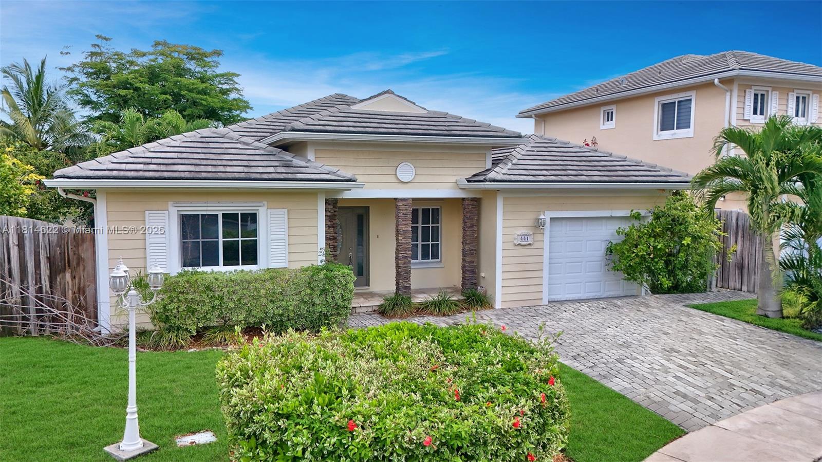 Property for Sale at 441 Se 31st Ave, Homestead, Miami-Dade County, Florida - Bedrooms: 4 
Bathrooms: 3  - $615,000